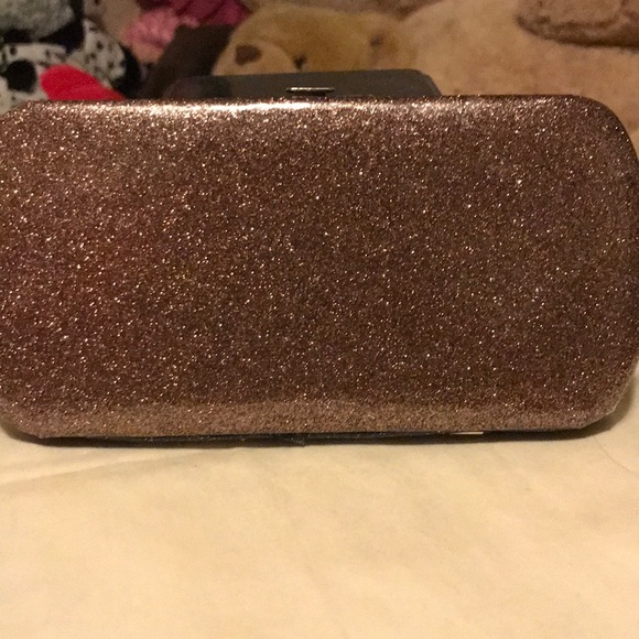 wallet - Picture 2 of 3